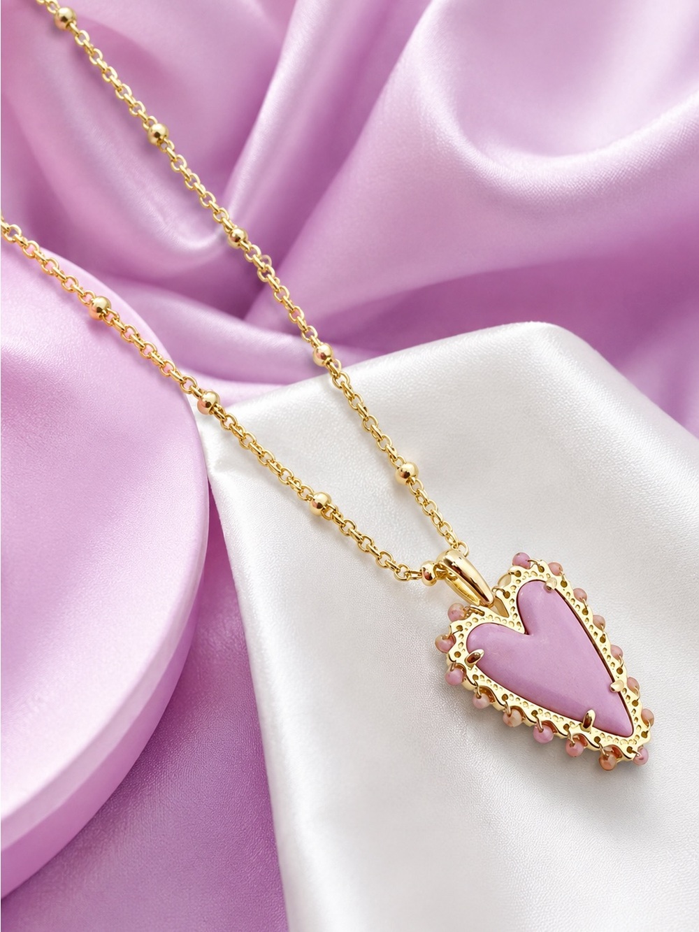 Kendra Scott Beaded Ansley Gold Lilac Phosphate Heart Necklace - Picture 6 of 8